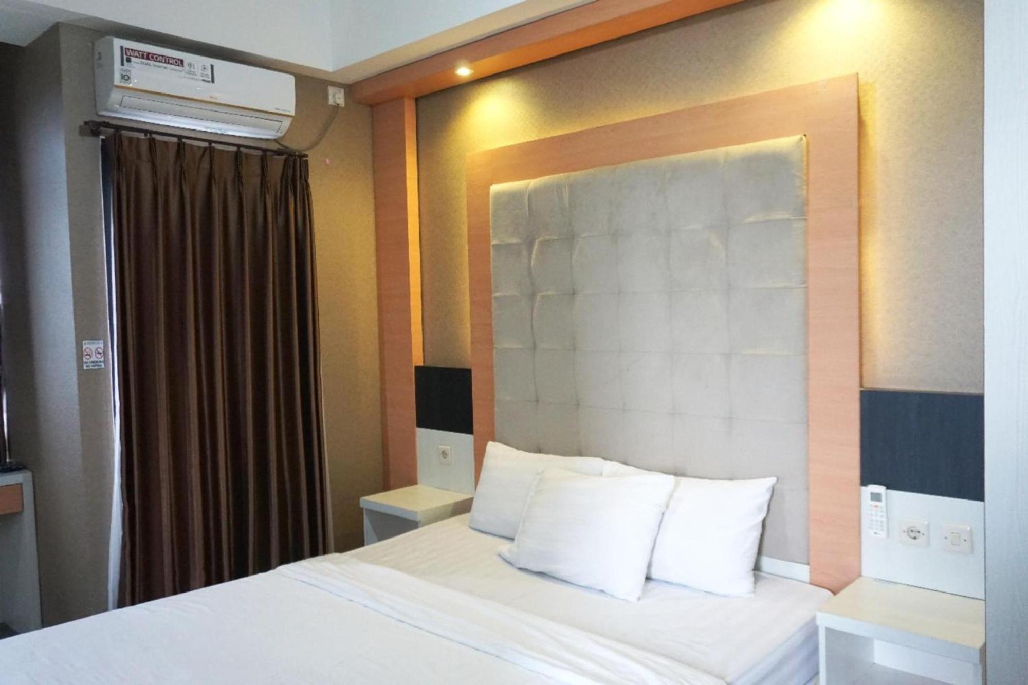 Cordova Suites Semarang Exterior photo