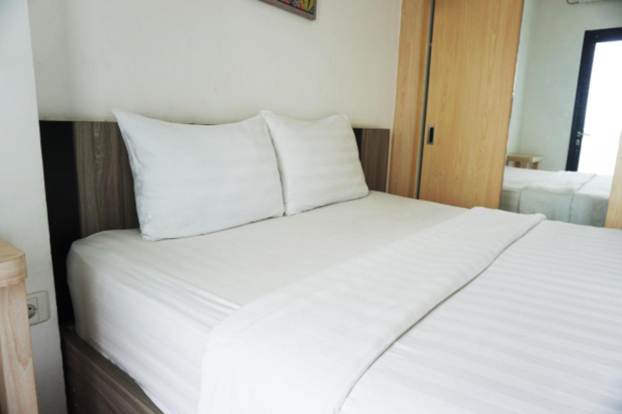 Cordova Suites Semarang Exterior photo